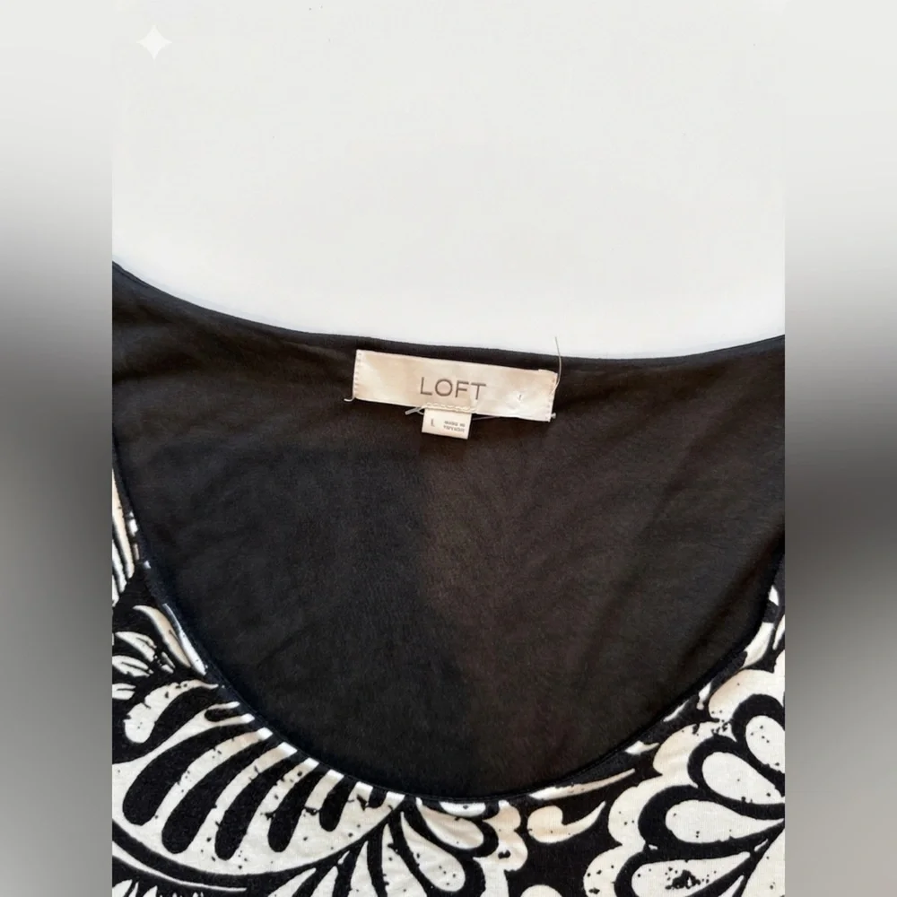 LOFT Black and White Floral Midi Fit-and-Flare Dress - Picture 6 of 7